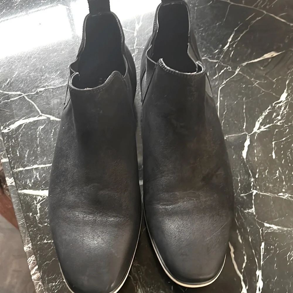 Kenneth Cole Mens Chelsea Black Boot Leather Festival Casual Distressed Size 10